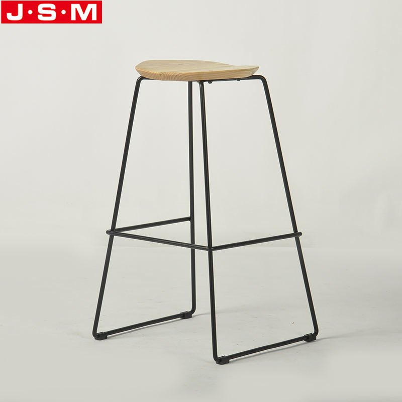 Wholesale Ash Timber Top Seat Not Stackable Barstool With Footrest