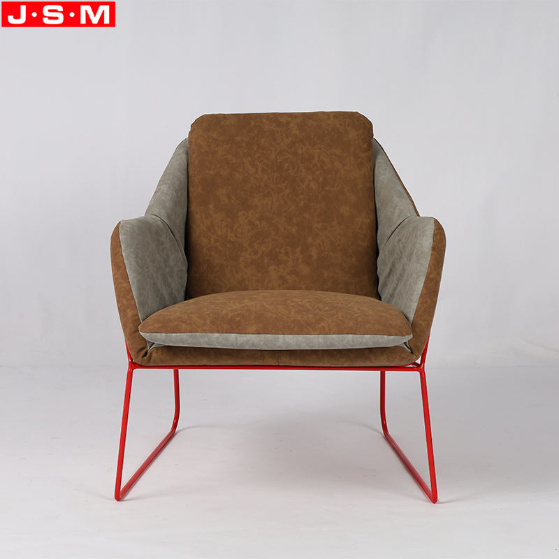 Classic Style Bedroom Arm Chair Moveable Cushion Seat Armchair With Metal Leg