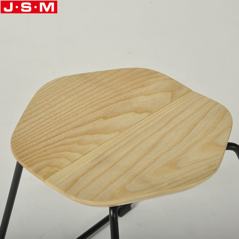 Wholesale Ash Timber Top Seat Not Stackable Barstool With Footrest