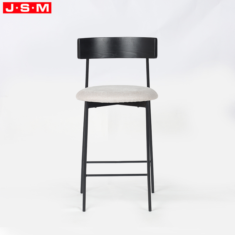 bar stool