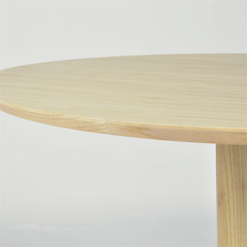 China Supply Coffee Shop Round Yellow Soild Wood Bar Counter Table Outdoor Coffee Table Set