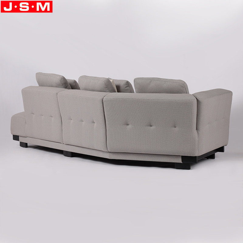 Sofa With 6 Pillows