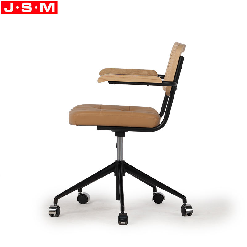 Luxury PU Or Fabric Upholstery Home Comfortable Swivel Executive Ash Metal Frame Arm Rest Office Chairs With Rattan Back