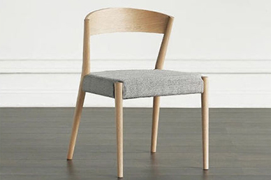 Why Cheap and Comfortable Dining Chairs Are Ideal For Your Home Or Office