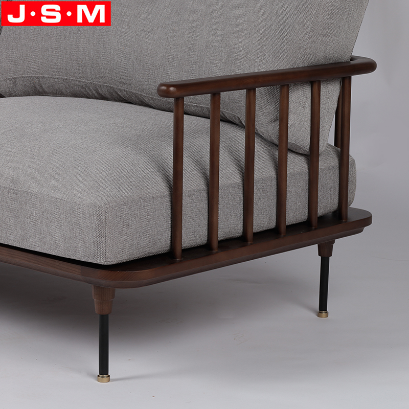 Sofa With Brass Feet Cup