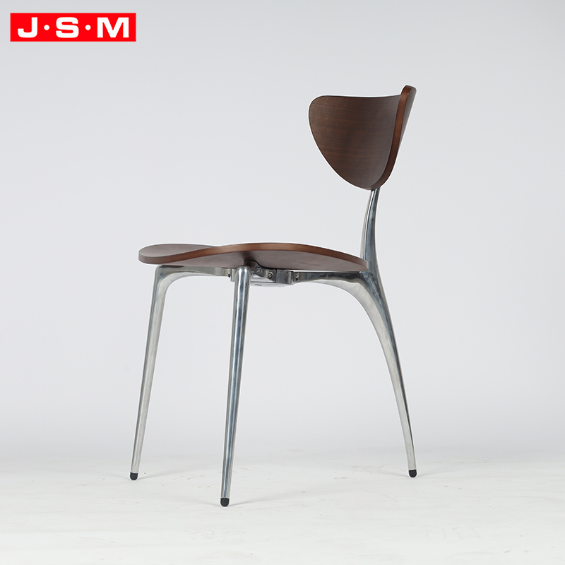 Dining room chair