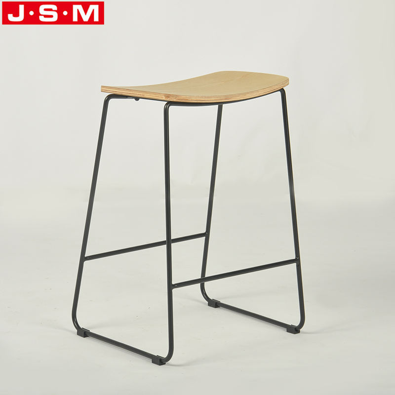 Modern Comfy Bar Stool Metal Frame Seat Ash Timber Top Bar Stools