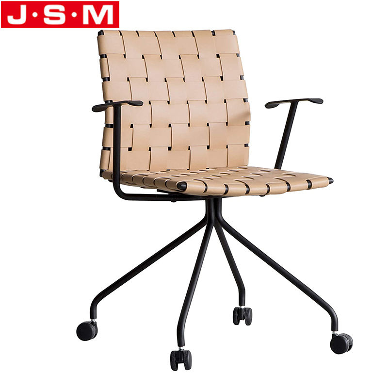 Luxury Executive Staff Training Brown Swivel Office Chairs For Caster Wheel 