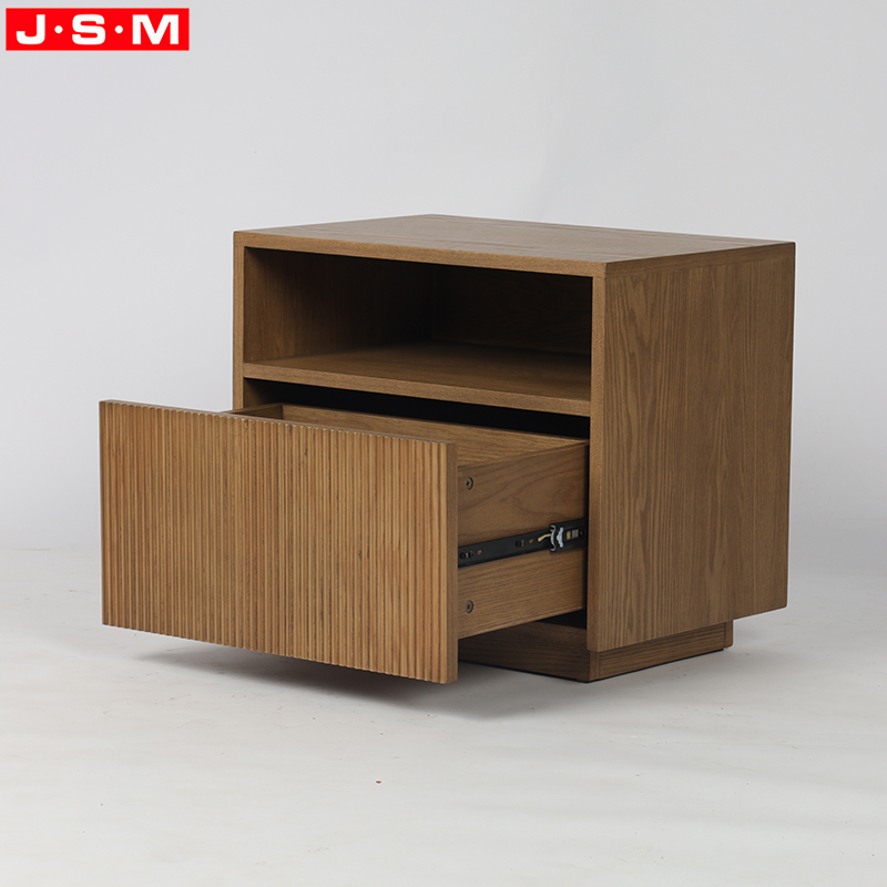 corner table bed