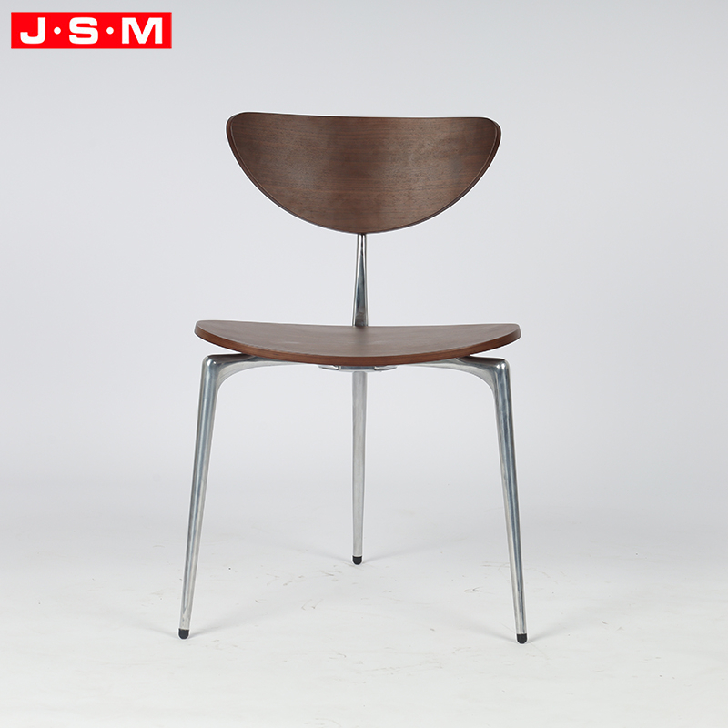 Dining room chair